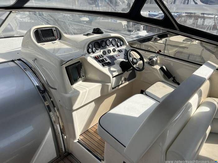 Sunseeker Mystique 42