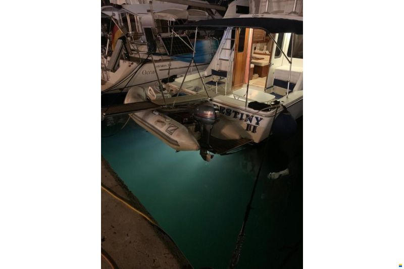 Luhrs 32 FLYBRIDGE SPORTFISH