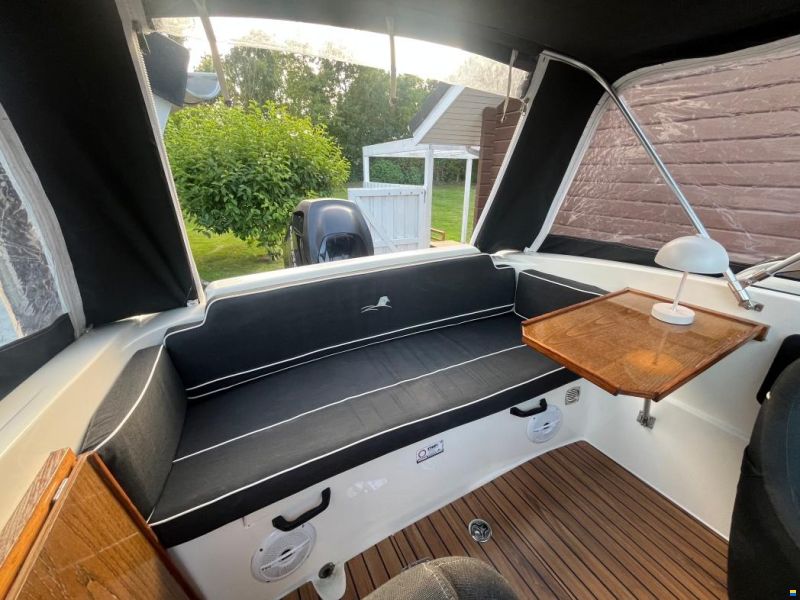 Uttern D55 outboard