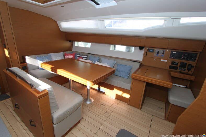 Jeanneau 54