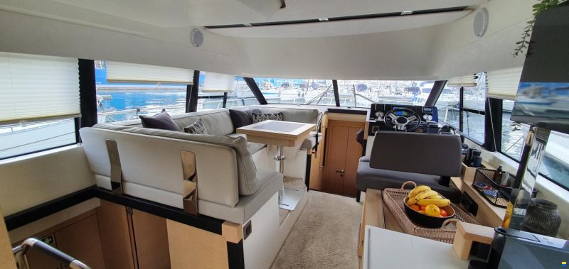 Jeanneau PRESTIGE 420 FLY