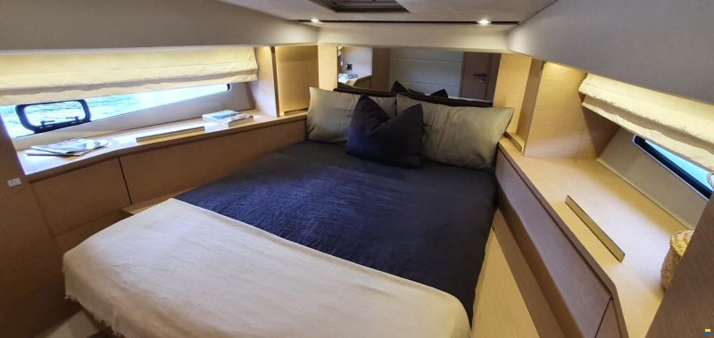 Jeanneau PRESTIGE 420 FLY