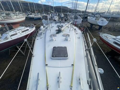 Jeanneau Olympic Sea 42 Sun Legend Hull