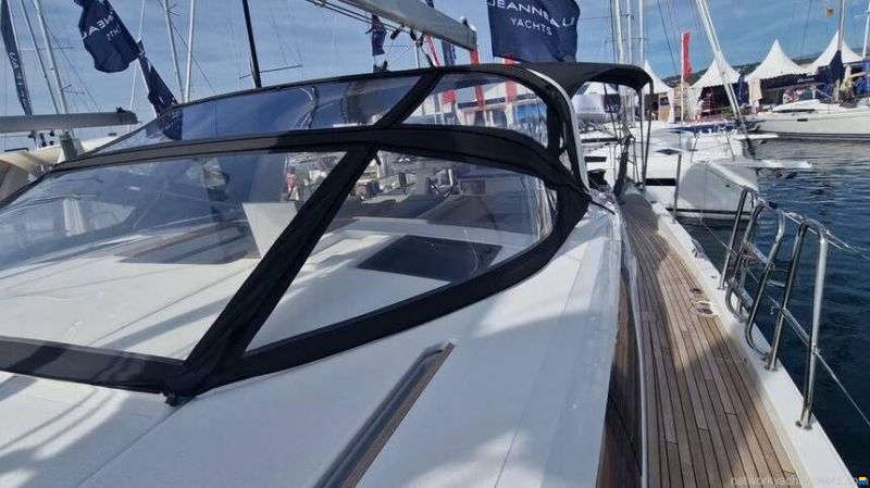 Jeanneau Yachts 65