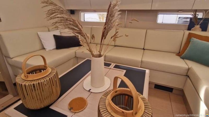 Jeanneau Yachts 65
