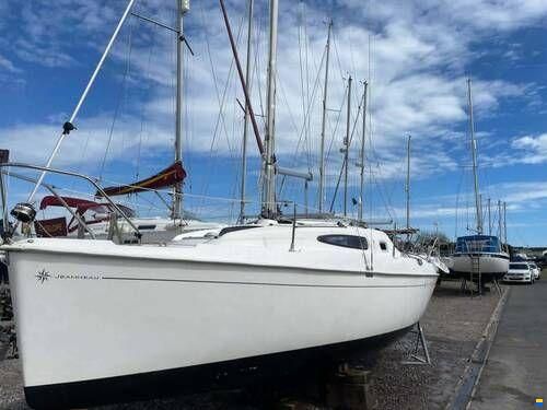 Jeanneau 24.2