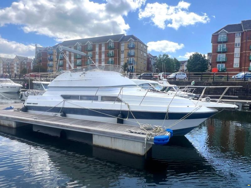 Carver Santego 30