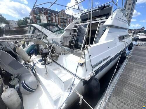 Carver Santego 30