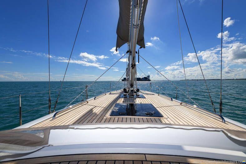 Azuree 46