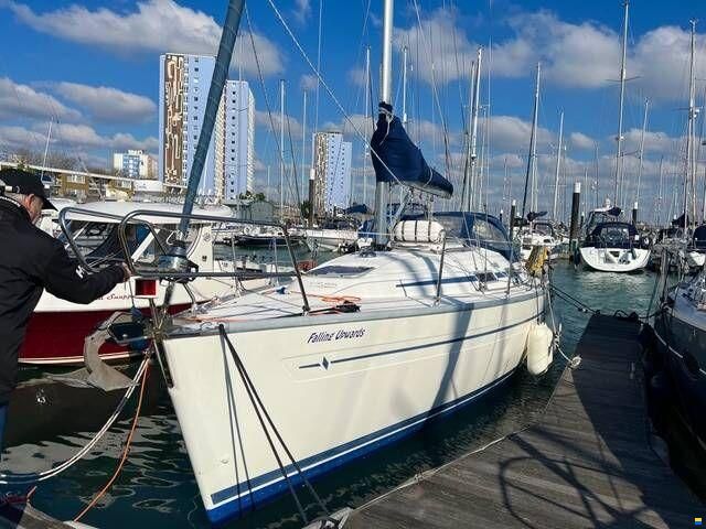 Bavaria 32