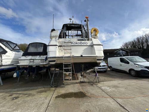 Broom 33