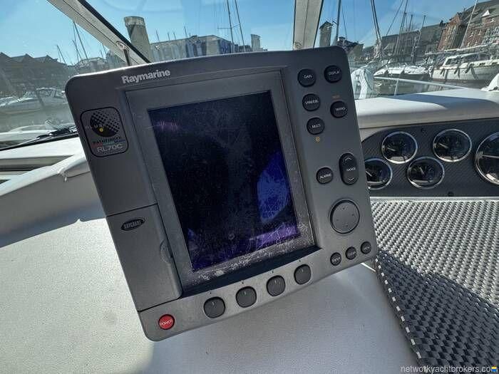 Sea Ray 310 Sundancer