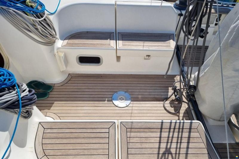 Dufour 40
