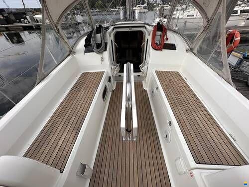 Beneteau Oceanis 30.1