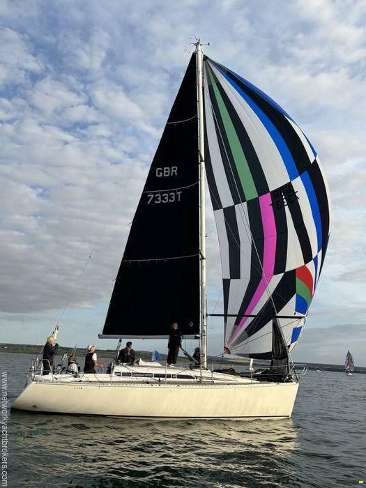 Elan Marine 333