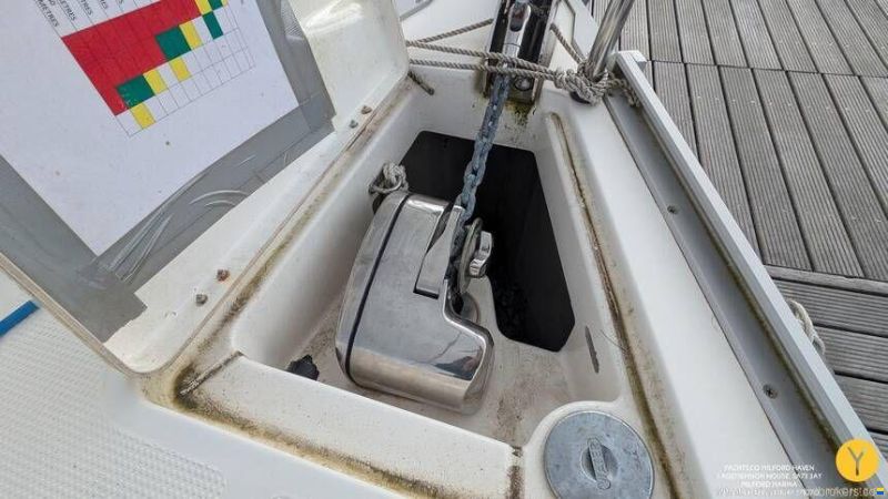 Bavaria Cruiser 37