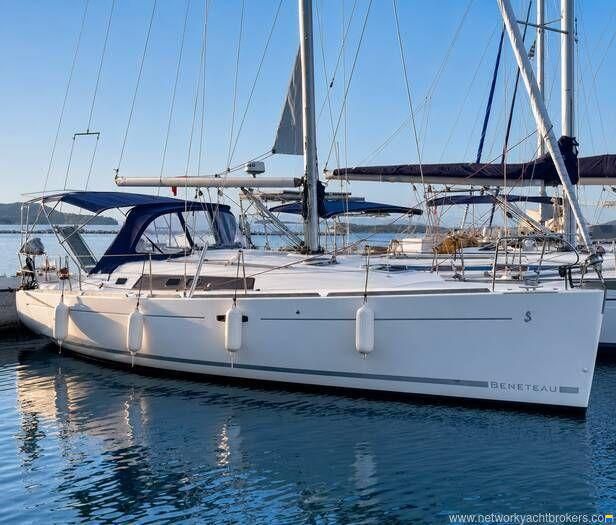 Beneteau Oceanis 37