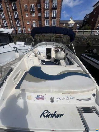 Rinker 232 Captiva