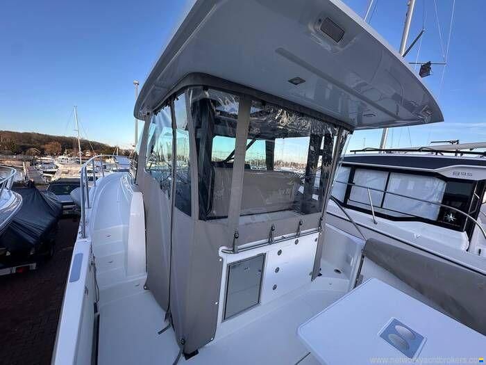 Jeanneau Cap Camarat 10.5 WA Series 2