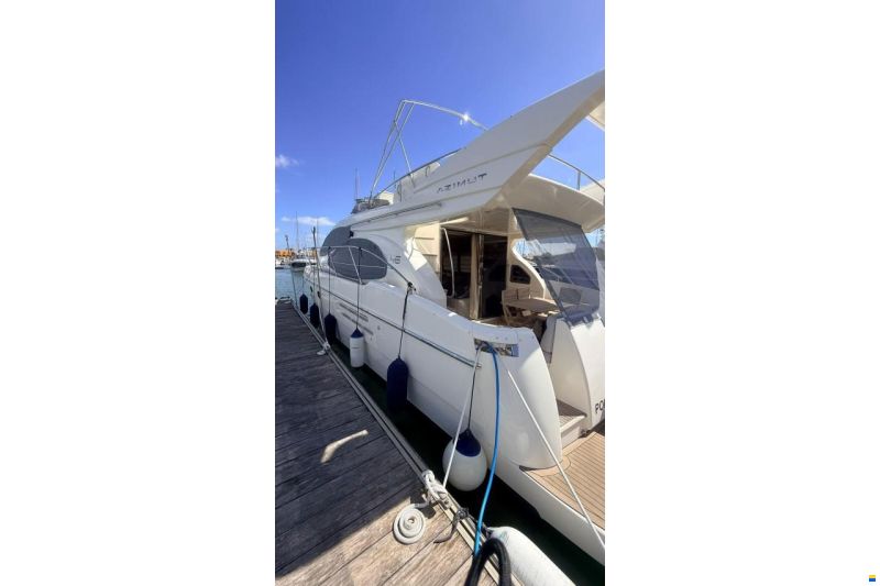 Azimut 46