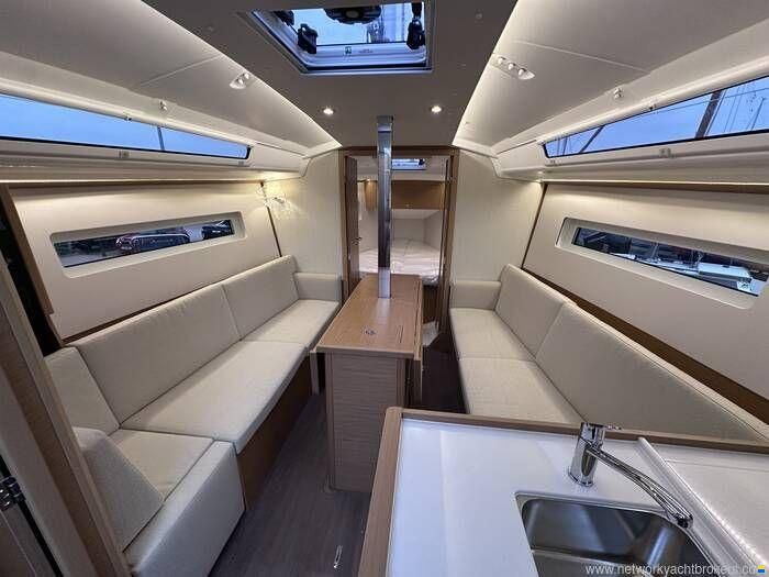 Jeanneau Sun Odyssey 350