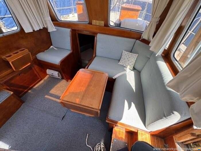 Nauticat 33