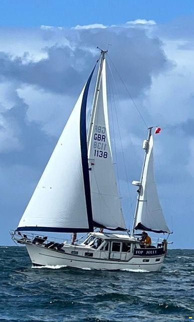 Nauticat 33