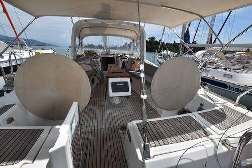 Beneteau Oceanis 54 Elegance