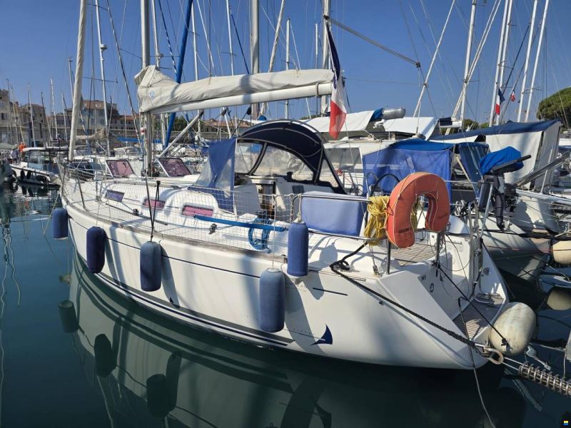 Dufour 325 Grand Large