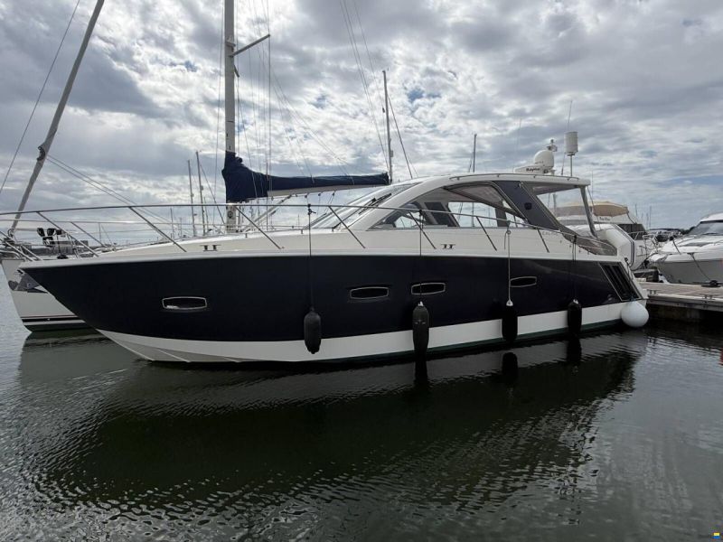 Sealine International SC35