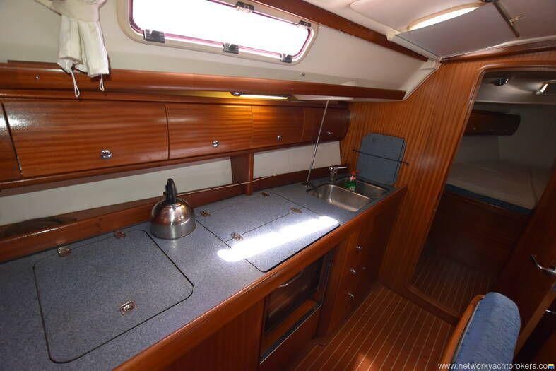 Bavaria 38