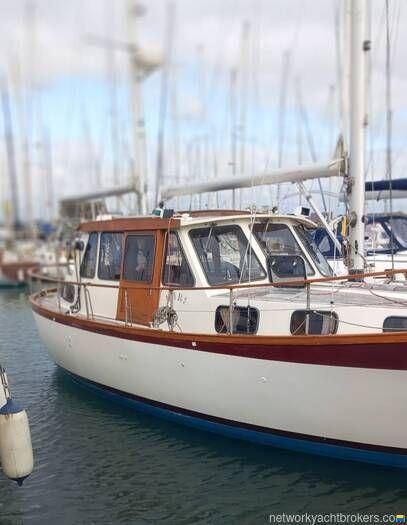 Nauticat 33