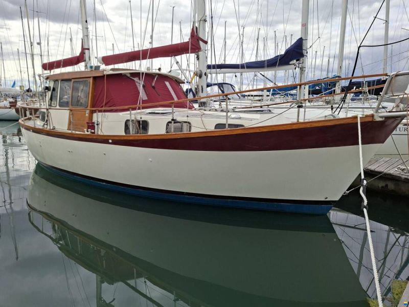 Nauticat 33