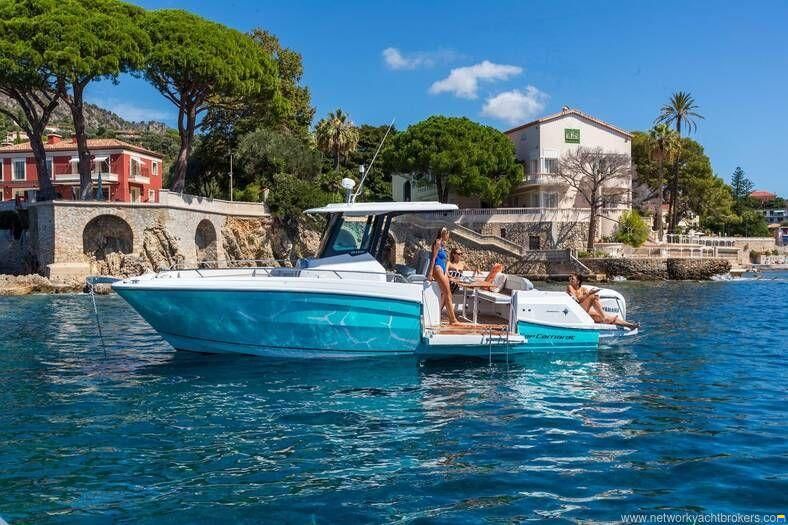 Jeanneau Cap Camarat 9.0 CC