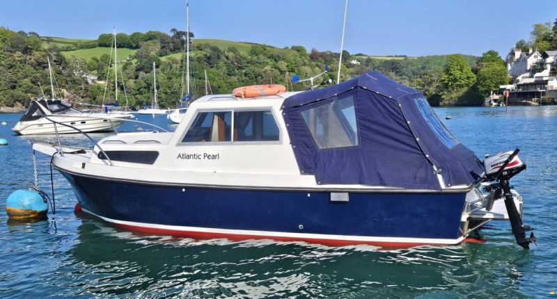 Albin 24 Motorcruiser