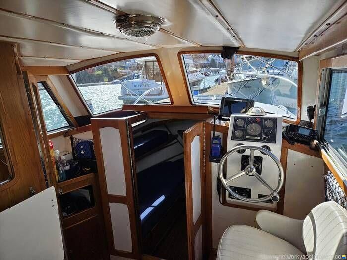 Albin 24 Motorcruiser