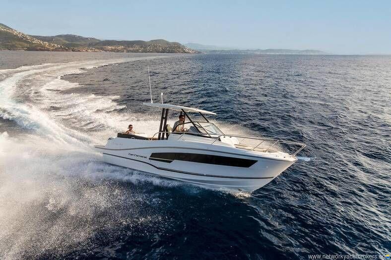 Jeanneau Cap Camarat 9.0 WA