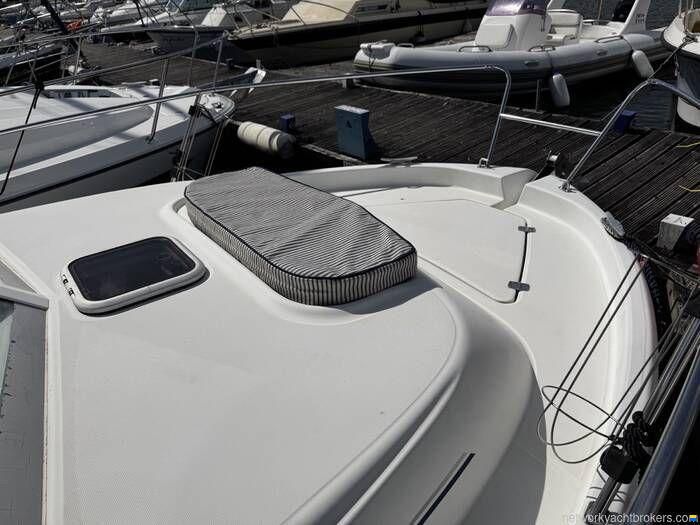 Beneteau Antares 710
