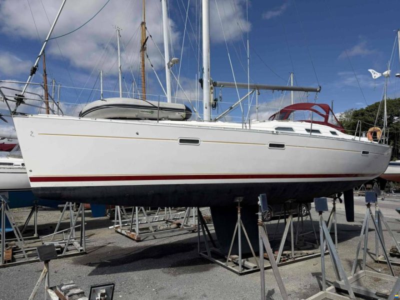 Beneteau Oceanis 393