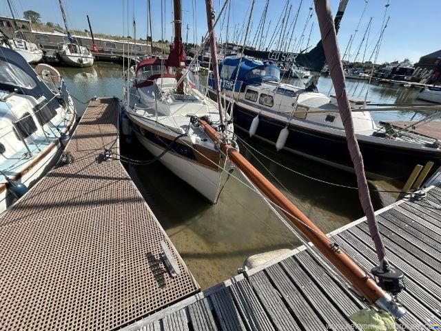 Cornish Crabbers 24