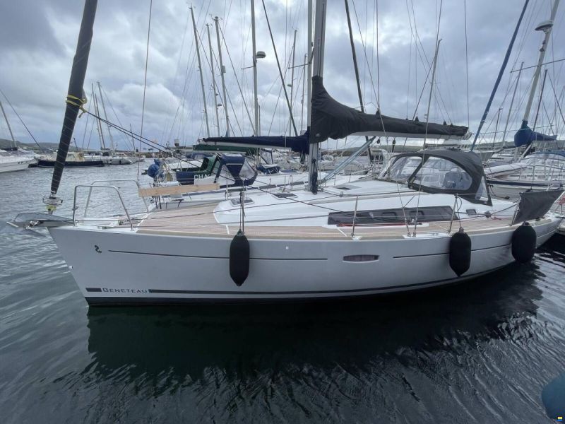 Beneteau Oceanis 34