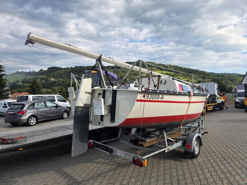 Bavaria 606