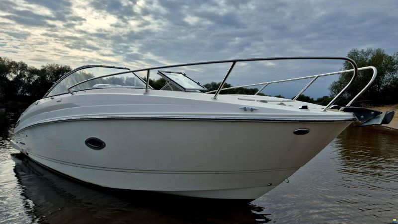 Bayliner 742