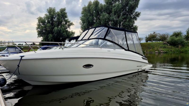 Bayliner 742