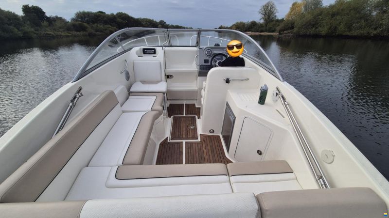 Bayliner 742