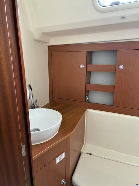 Hanse 385