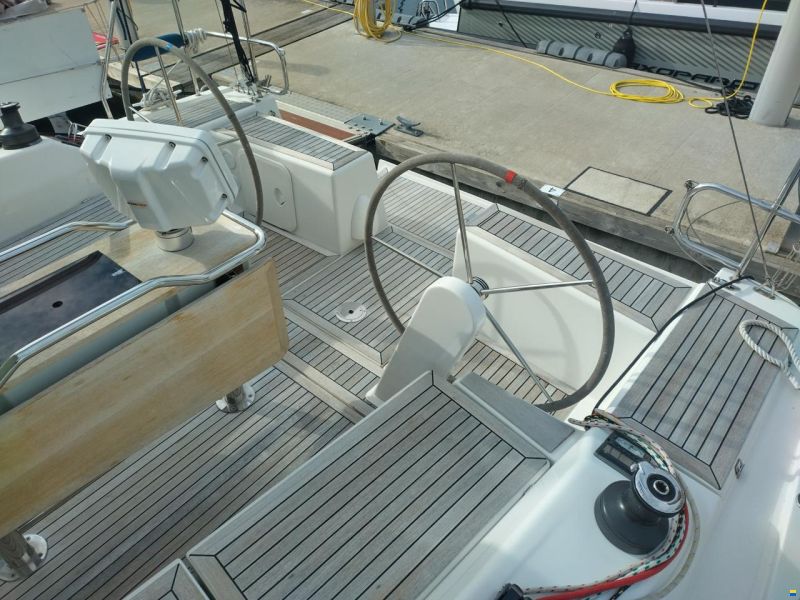 Hanse 385