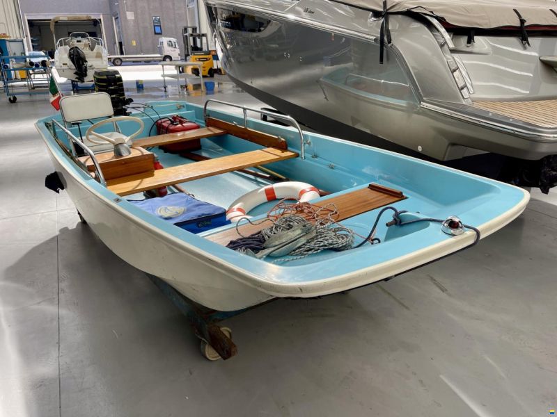 Boston Whaler del 1966
