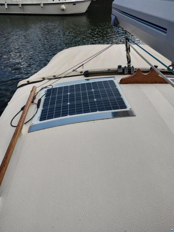 Motorsailer