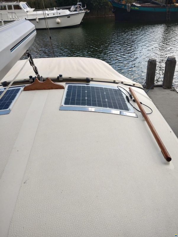 Motorsailer